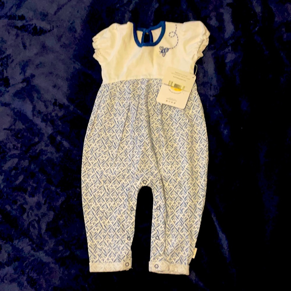 COPY - NWT Burt’s Bee Baby Organic Jumpsuit 3-6mth